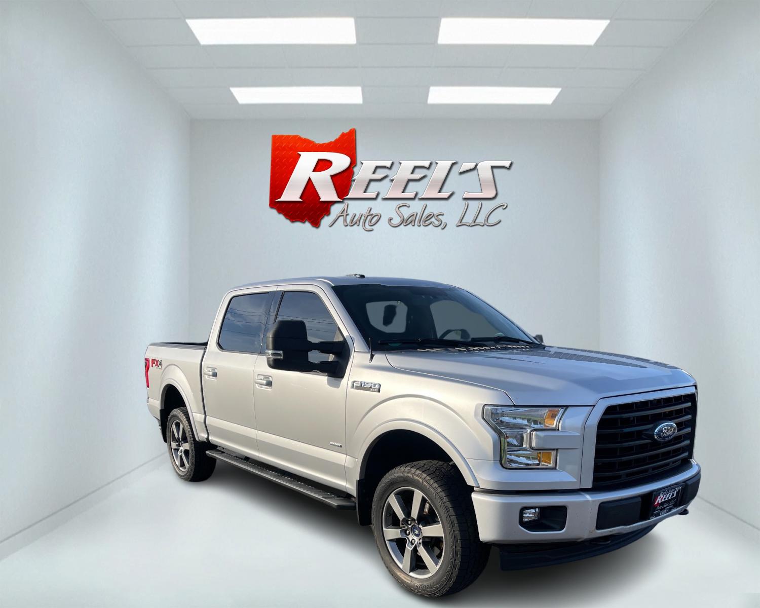 2017 Silver /Black Ford F-150 XLT SuperCrew 5.5-ft. Bed 4WD (1FTEW1EG4HF) with an 3.5L V6 DOHC 24V TWIN TURBO engine, 10 Speed Auto transmission, located at 11115 Chardon Rd. , Chardon, OH, 44024, (440) 214-9705, 41.580246, -81.241943 - Photo #2